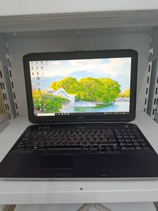 Dell 15/core i3 3110m ddr3/12gb ddr3/hdd 500 gb/ssd *відсутній/*інтегрована