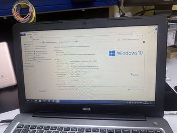 Б/в Ноутбук Dell 15/core i7 7500u ddr3/8gb ddr3/hdd *відсутній/ssd 250 gb/radeon r7 m440 01-200909725
