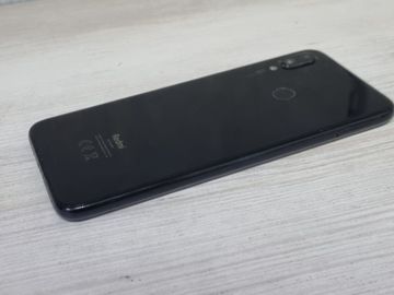 Б/у Мобільний телефон Xiaomi redmi note 7 4/128gb 01-200923426