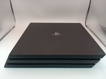 Б/у Игровая приставка Sony playstation 4 pro 1tb 01-200936049