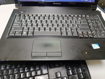 Б/в Ноутбук Lenovo 15/pentium p6100 ddr3/4gb ddr3/ssd 240 gb/*інтегрована 01-200933954