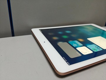Б/в Планшет Apple ipad 6 gen 2018 32gb wi-fi 01-200938830
