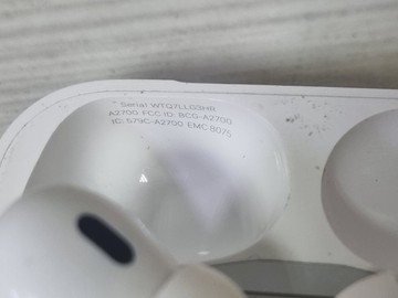 Б/у Навушники Apple airpods pro 2nd generation magsafe 01-200939812