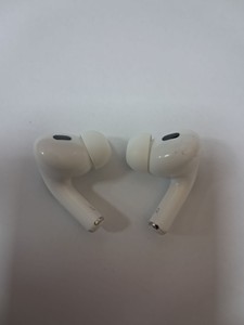 Б/в Навушники Apple airpods pro 2nd generation with magsafe charging case usb-c 01-200903906