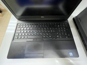 Б/в Ноутбук Dell 15/core i5 7440hq ddr3/4gb ddr3/hdd *відсутній/ssd 256 gb/*інтегрована 01-200950396