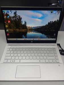 Б/в Ноутбук Hp 14/pentium 4417u ddr4/4gb ddr4/hdd *відсутній/ssd 128 gb/*інтегрована 01-200954653