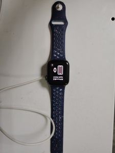 Б/в Смарт-годинник Apple watch se gps + cellular 40mm aluminum case 01-200972774