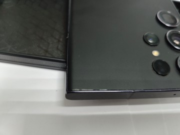 Б/в Мобільний телефон Samsung galaxy s23 ultra 12/512gb 01-200973103