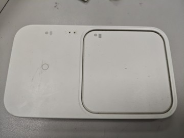 Б/в Бездротовий зарядний пристрій Samsung wireless charger duo ep-p5400 01-200974145