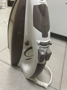 Б/у Утюг Vitek vt-1201 01-200973891