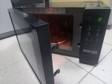 Б/у Микроволновая печь Lg ms2042db 01-200979914