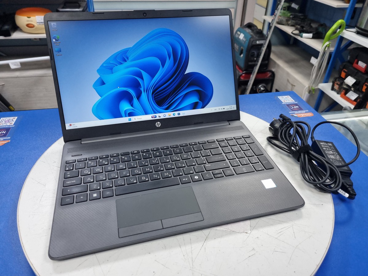 Ноутбук Hp 15/core i3-1315u ddr5/8gb ddr5/hdd *відсутній/ssd 256