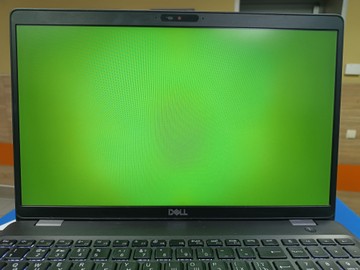 Б/в Ноутбук Dell 15/core i7 9850h ddr4/16gb ddr4/hdd *відсутній/ssd 256 gb/geforce mx150 2gb 01-200937222