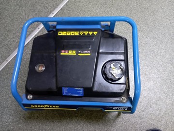 Б/в Генератор Goodyear power gy 1201g 01-200994714