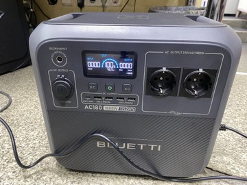 Б/в Зарядна станція Bluetti ac180 01-201016819