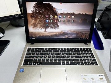 Asus 15/pentium n5000 ddr4/4gb ddr4/hdd 500 gb/ssd *відсутній/*інтегрована