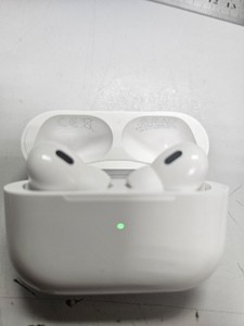 Б/в Навушники Apple airpods pro 2nd generation magsafe 01-201041480
