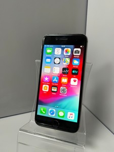 Б/в Мобільний телефон Apple iphone 6 16gb 01-201057159