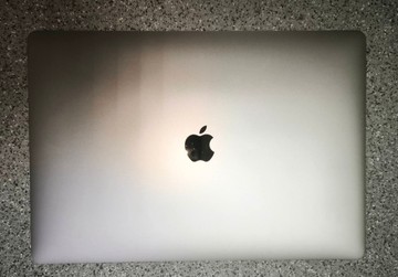 Б/в Ноутбук Apple macbook pro 16" 2019 a2141 core i9 2,4ghz/ram16gb/ssd1tb/uhd graphics 630 01-201057113