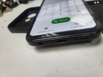 Б/в Мобільний телефон Xiaomi redmi 15c 4g 8/256gb 01-201081454