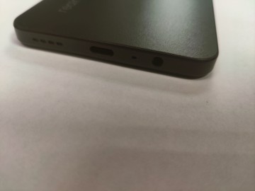Б/в Мобільний телефон Realme note 70 4/128gb 01-201077584