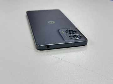 Б/в Мобільний телефон Motorola g24 4/128gb 01-201150088