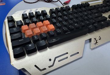 01-200537741: Bloody b860