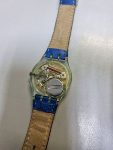 01-200555887: Swatch 404