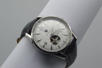 01-200566533: Lip Himalaya 671251