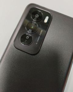 01-200740818: Oppo reno12 5g 12/256gb