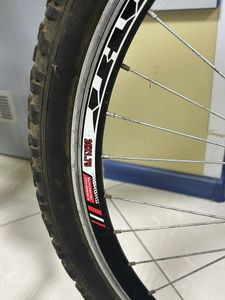 01-200783910: Discovery trek 26"