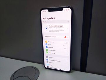 01-200789759: Apple iphone 11 pro max 64gb