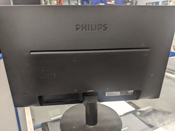 01-200797752: Philips 223v5l