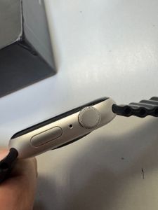 Б/в Смарт-годинник Apple watch se 2 gps 44mm aluminium case 01-200803226