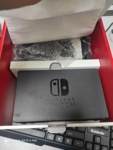 Б/у Игровая приставка Nintendo switch 01-200805441