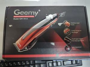 Б/у Триммер электрический Gemei gm 1012 01-200777012