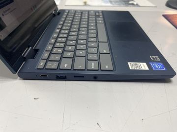 Б/в Ноутбук Lenovo 14/celeron n4020 ddr4/4gb ddr3/hdd *відсутній/ssd 64 gb/*інтегрована 01-200811877