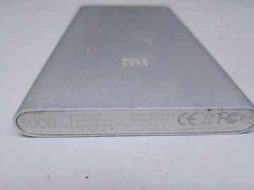 Б/в Повербанк Xiaomi 5000mah ndy-02-am 01-200815231