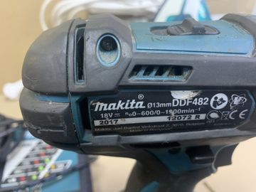 Б/в Шурупокрут Makita ddf482 2акб 3ah зп 01-200815076