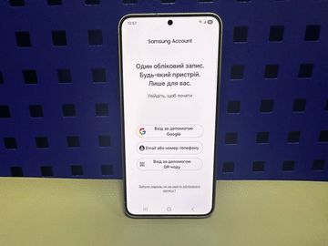 Б/в Мобільний телефон Samsung galaxy s24 sm-s9210 12/256gb 01-200815894