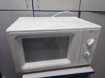 Б/в Мікрохвильова піч Daewoo kor-63d7 01-200831588