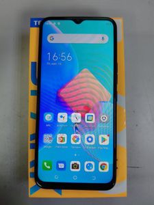 Б/у Мобильный телефон Tecno spark 8c kg5n 4/64gb 01-200835242