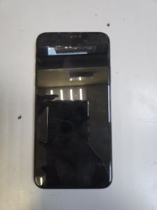 Б/в Мобільний телефон Apple iphone 11 pro max 64gb 01-200838522