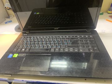 Acer 15/core i3 4000m ddr3/8gb ddr3/ssd *відсутній/geforce 820m 2gb