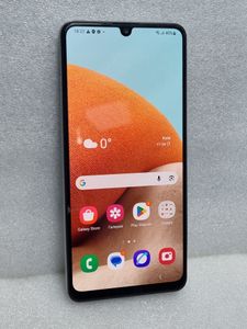 Б/в Мобільний телефон Samsung galaxy a32 4/64gb 01-200858899