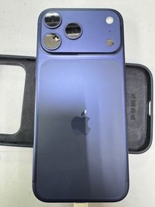 Б/в Мобільний телефон Apple iphone 17 pro max 256gb 01-200859134