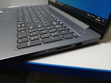 Б/в Ноутбук Lenovo 15/ryzen 5 5625u ddr4/16gb ddr4/hdd *відсутній/ssd 512 gb/*інтегрована 01-200862208