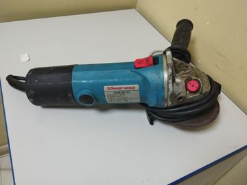 Б/у Угловая шлифмашина Энергомаш ушм-9012пм 01-200872709