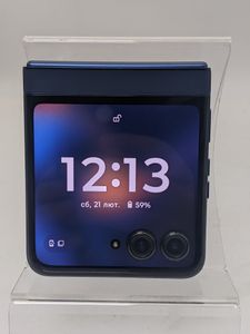 Б/в Мобільний телефон Motorola razr 60 8/256gb 01-200817175