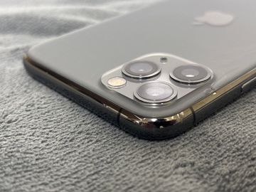 Б/в Мобільний телефон Apple iphone 11 pro 64gb 01-200886890